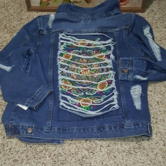 Jackets & Blazers - Jean Jacket size large